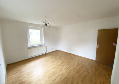 4 Zimmer Wohnung Raum 1